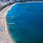 Apartment 2Bed Seaview Swimming Pool Beach On Footparking Antibes