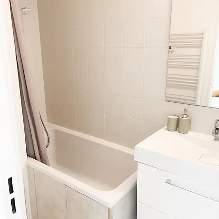 1 Bedroom Sea View, Swimming Pool, On Foot, Parking Апартаменти *