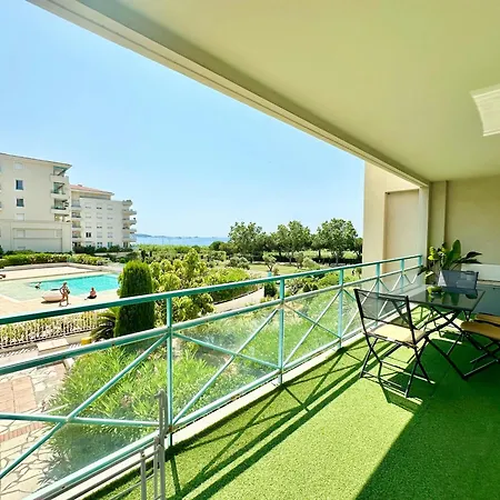 Apartment 2Bed Seaview Swimming Pool Beach On Footparking