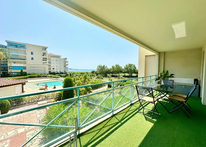 Appartamento 1 Bedroom Sea View, Swimming Pool, On Foot, Parking