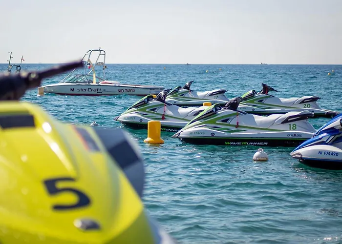 1 Bedroom Sea View, Swimming Pool, On Foot, Parking * Antibes